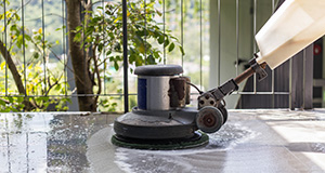 ビルの清掃・保守管理